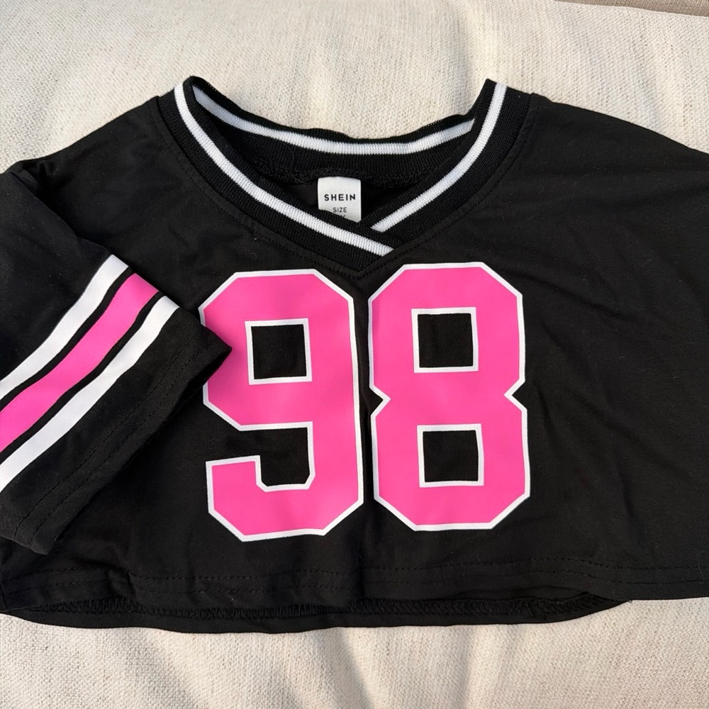 SHEIN Black Crop Top with Hot Pink '98 Football Graphic